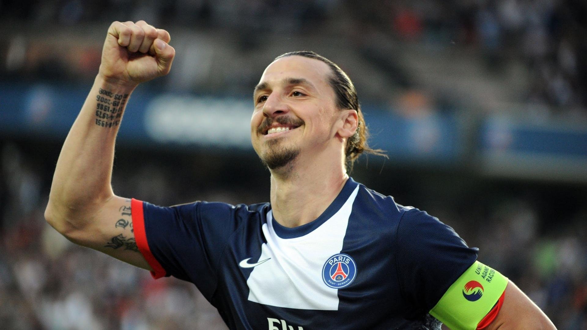 意大利女队未来潜力巨大，意大利女球迷热烈庆祝夺冠